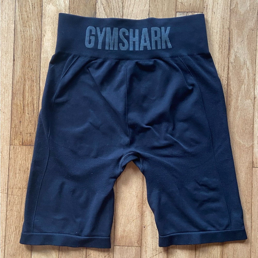 Black Gymshark Flex Shorts